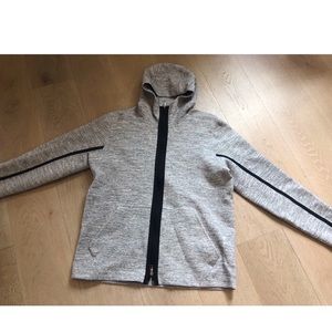 Lululemon Men’s jacket.